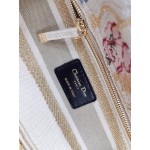 DIOR MEDIUM LADY D-LITE BAG Beige Multicolor Dior Hibiscus Metallic Thread Embroidery