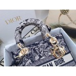 DIOR MEDIUM LADY D-LITE BAG Blue Toile de Jouy Reverse Embroidery