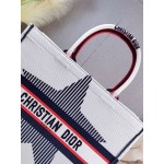 DIOR LARGE DIORALPS BOOK TOTE White Three-Tone Embroidery