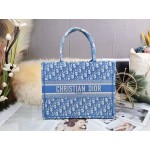 DIOR MEDIUM BOOK TOTE Cornflower Blue Dior Oblique Embroidery