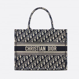 DIOR MEDIUM BOOK TOTE Blue Dior Oblique Embroidery