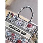 DIOR MEDIUM BOOK TOTE BAG Multicolor Mille Fleurs Embroidery