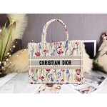 DIOR MEDIUM BOOK TOTE Beige Multicolor Hibiscus Printed Embroidery