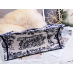 DIOR MEDIUM BOOK TOTE Blue Toile de Jouy Embroidery