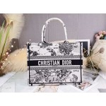 DIOR MEDIUM BOOK TOTE Latte Dior Zodiac Embroidery