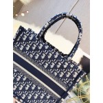 DIOR SMALL BOOK TOTE Blue Dior Oblique Jacquard 